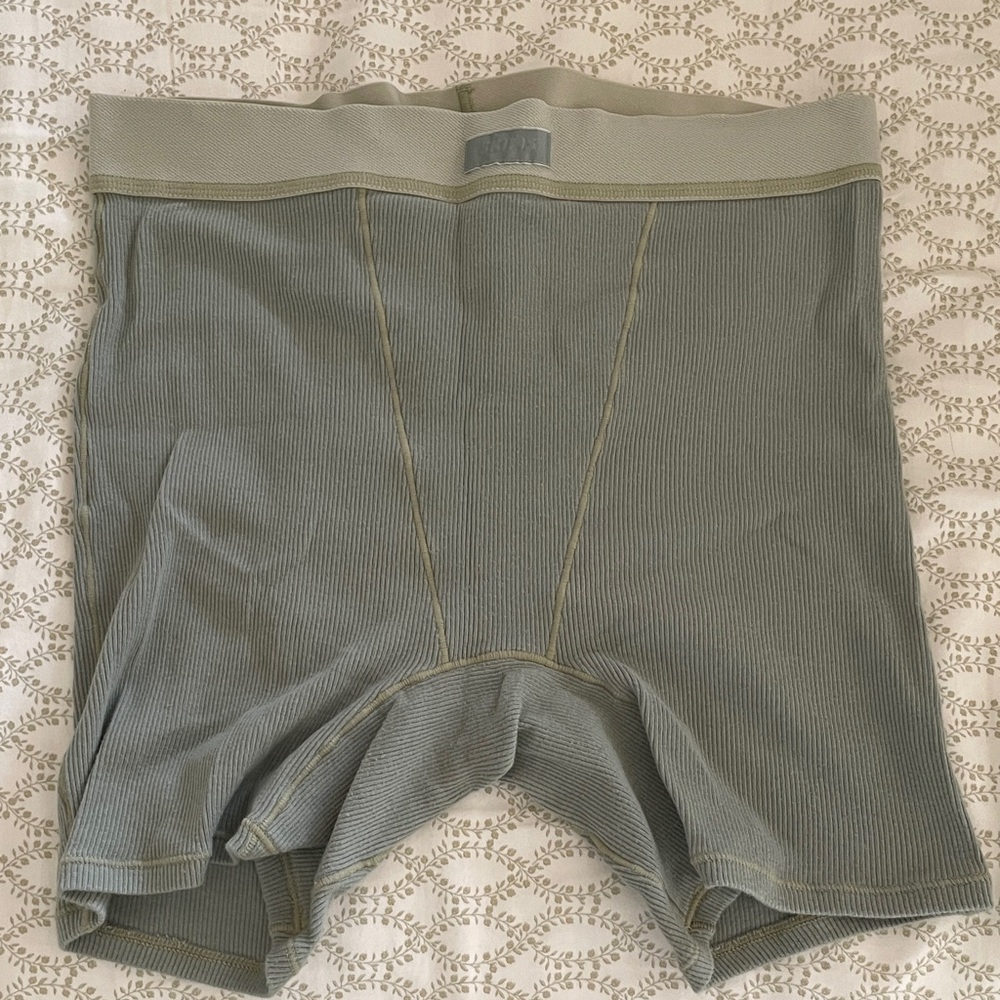 SKIMS Green Boxer Briefs
